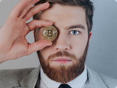 Julian Wolf – Chief Analyst bei Glanzix Invionix